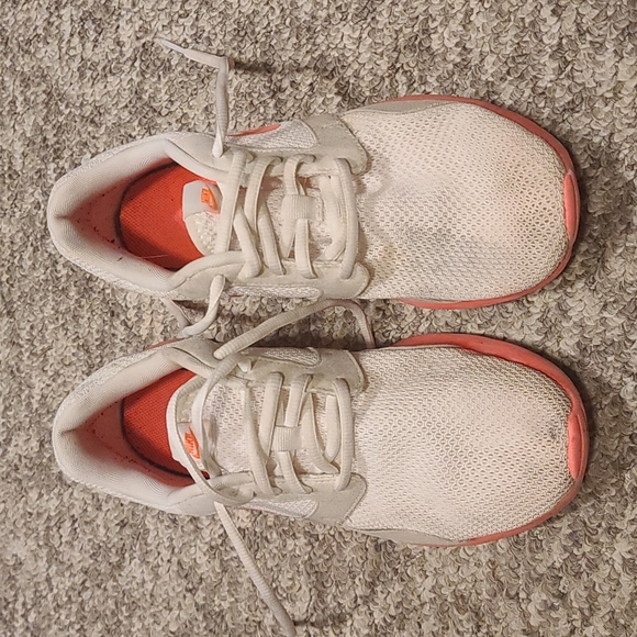 Women's Nike Kaishi - Picture 2 of 2